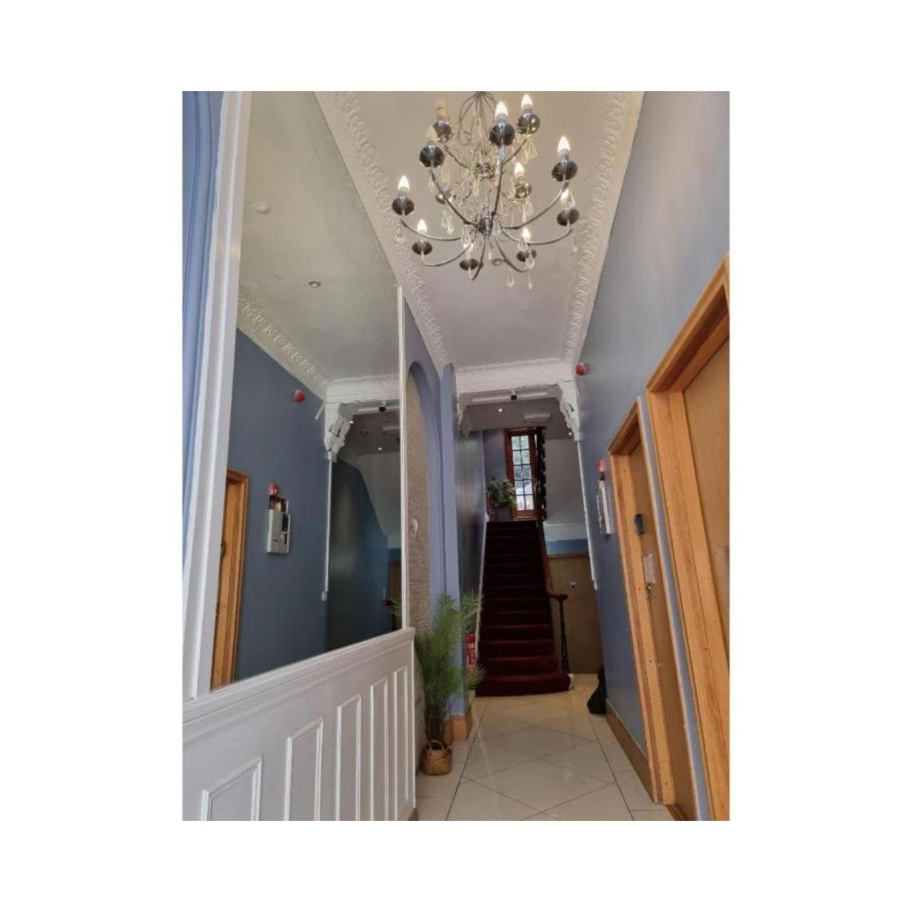 F204-Compact 2Nd Flr Studio Fits 2-Near Hyde Park London Exteriör bild